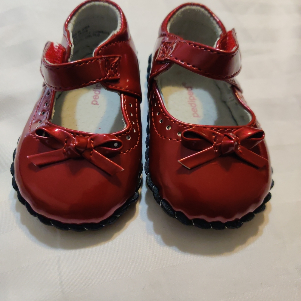 0-6 months red patent pedipeds